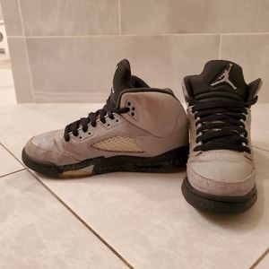 Jordan 5 Wolf Grey